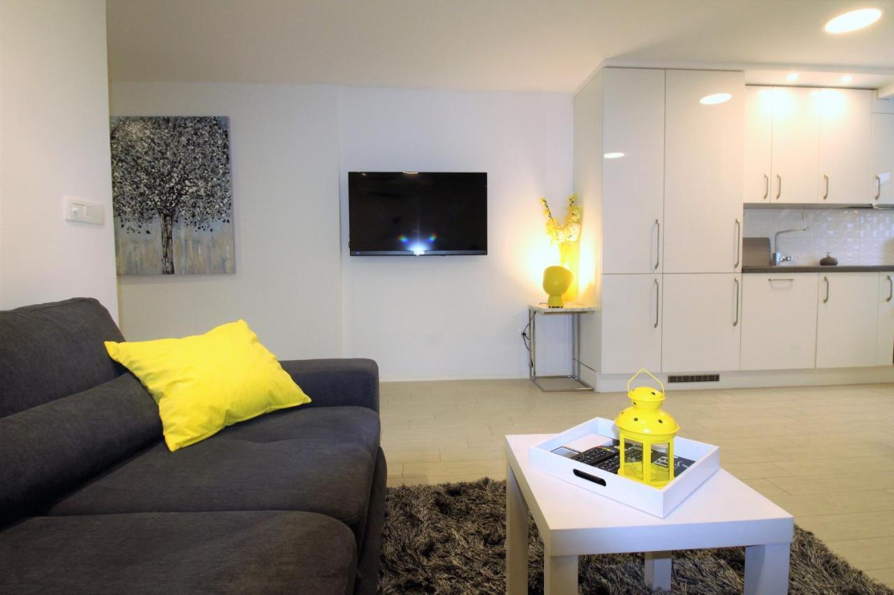 Apartment Pia ชิเบนิก ภายนอก รูปภาพ