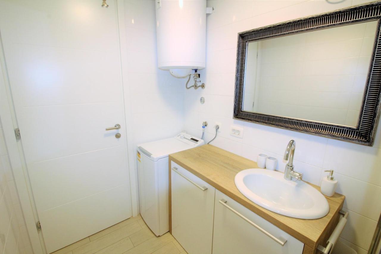 Apartment Pia ชิเบนิก ภายนอก รูปภาพ