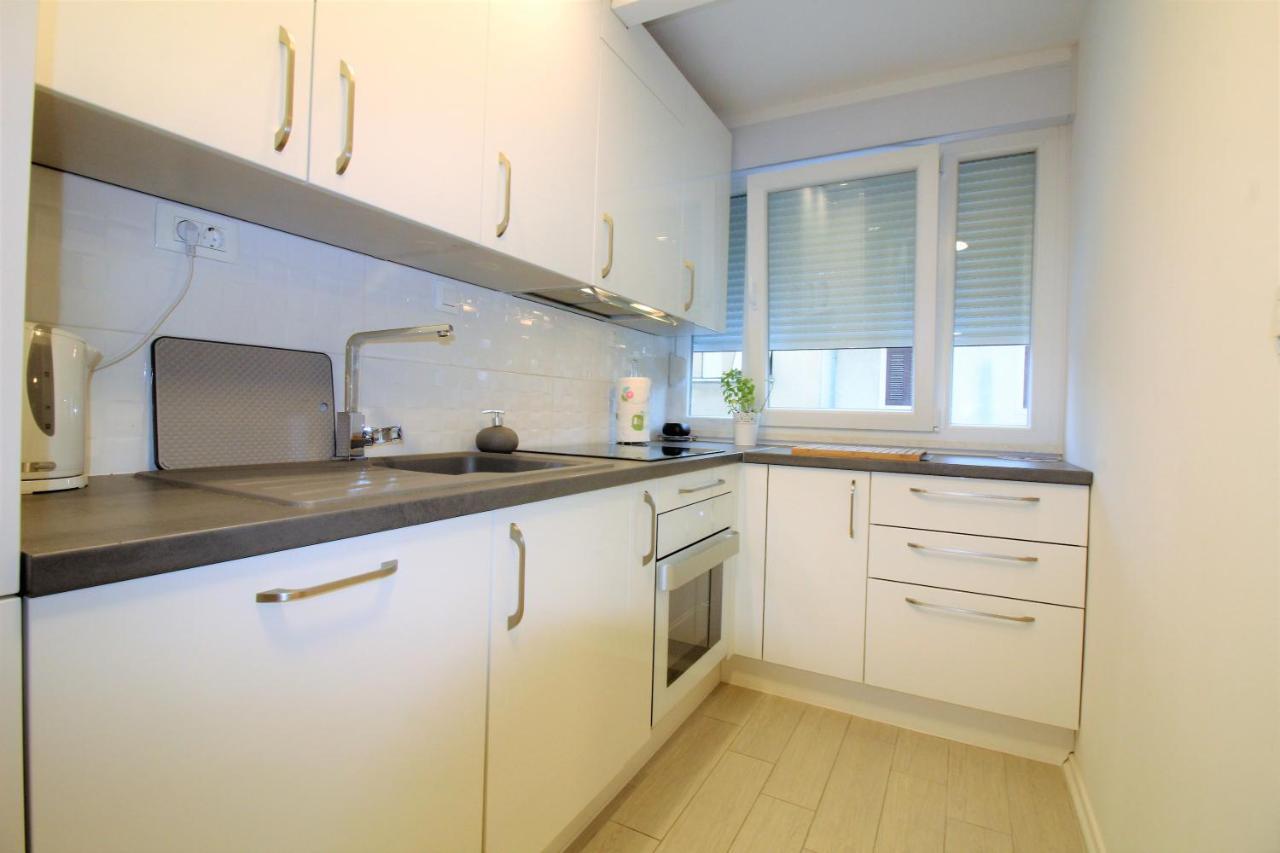 Apartment Pia ชิเบนิก ภายนอก รูปภาพ