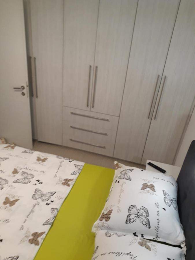 Apartment Pia ชิเบนิก ภายนอก รูปภาพ